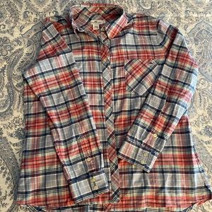 Vineyard Vines button down light flannel spring colors